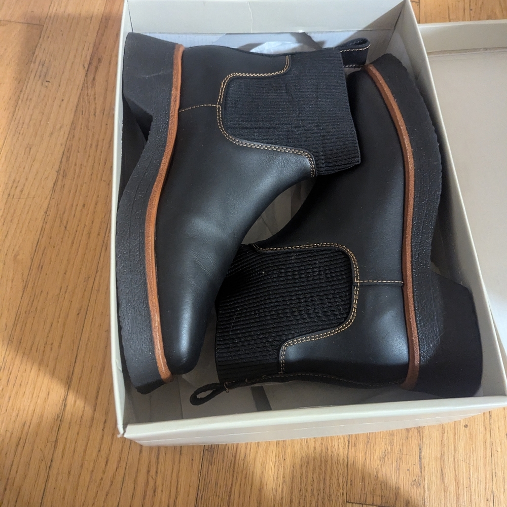 Cos Black Chelsea Boots
